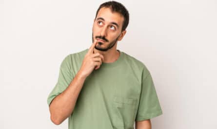 homme qui doute